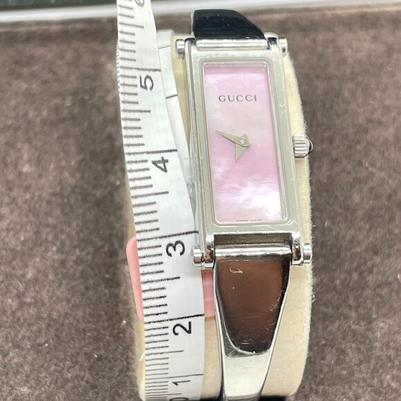 Gucci Pink Mother of Pearl Horsebit Silver Watch in original Box w/ Cards - Picture 10 of 11